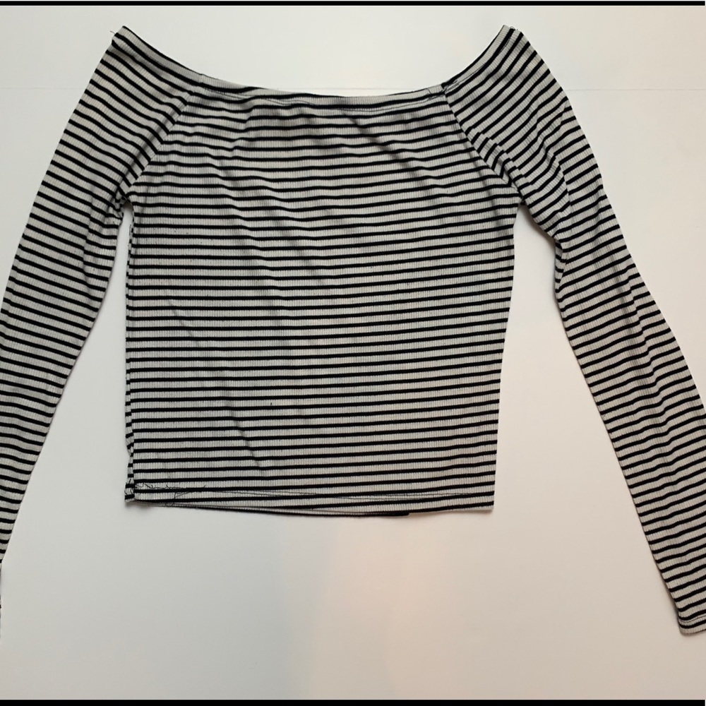 Striped off the shoulder tee
